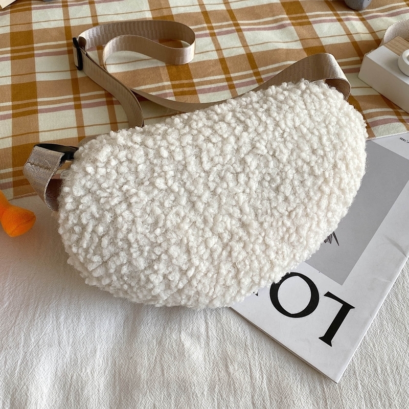 Waist Bags Cute Bear Embroidered Plush Bag Women Winter Soft Warm Belt Fanny Pack Bum Female Outdoor Sport Crossbody Chest Purse 230831