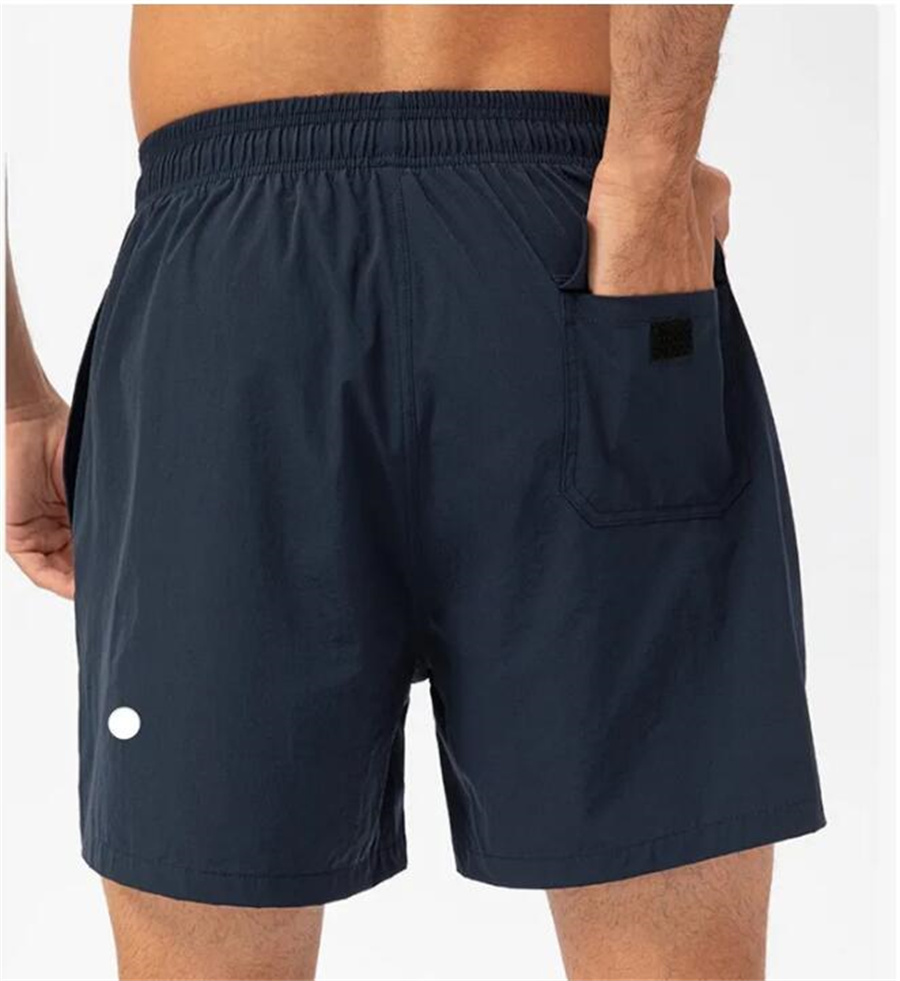 2024designer Men Yoga Sports Short Quick Dry Shorts With Back Pocket Mobile Phone Casual Running Gym Jogger Pant