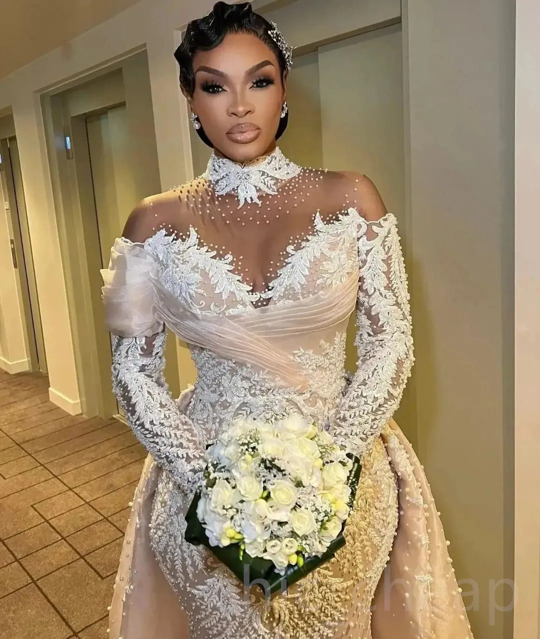 Luxury African Mermaid Wedding Dresses Beaded Lace Appliques Long Sleeves Arabic Aso Ebi Bridal Gowns With Detachable Train Illusion High Neck Robe De