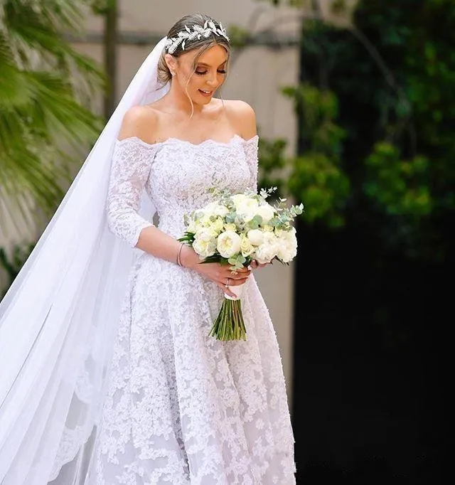 Vintage Lace A Line Wedding Dresses Bateau Neck Half Sleeves Long Elegant Bridal Gowns Court Train Lace-up Plus Size Bride Dress