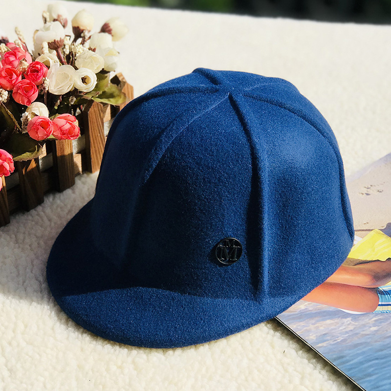 Wide Brim Hats Bucket style spring autumn season woollen baseball caps men women M letter Strip shape fashion sunblock visor hats Equestrian cap 23083
