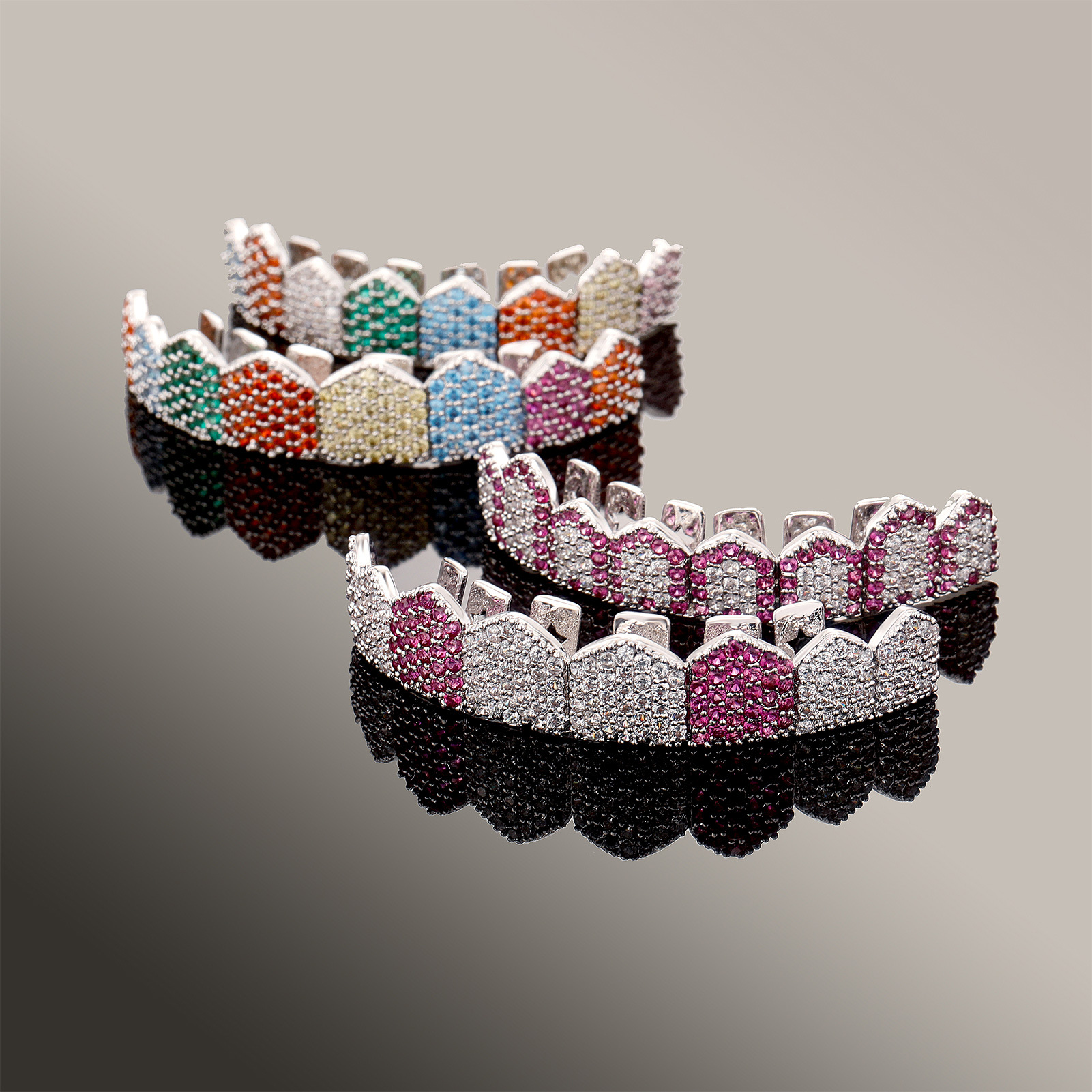 18K Gold Rose Gold White Gold Vampire Grillz Iced Out Fang Grills Full Colorful Diamond Cosplay Tooth Cap Dental Mouth Teeth Braces Halloween Ornament