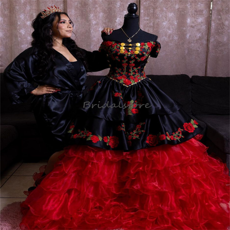Gorgeous Mexican Quinceanera Dress 2023 Charro Para Black With Red Tiered Ruffles Flowers Sweet 15 Dress vestidos de xv Birthday Party Gowns vestidos 