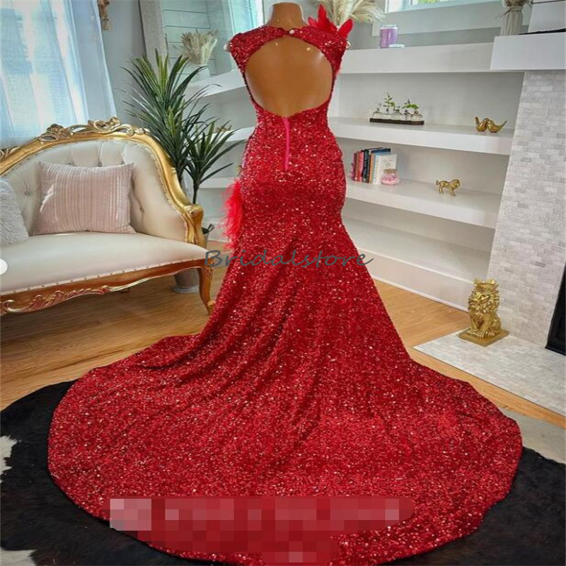 Red Sequin Luxury Evening Dress With Beaded Crystal Sparkly Feather Prom Dress For Black Girls Sexy Slit Formal Pageant Birthday Party Robes De Bal As