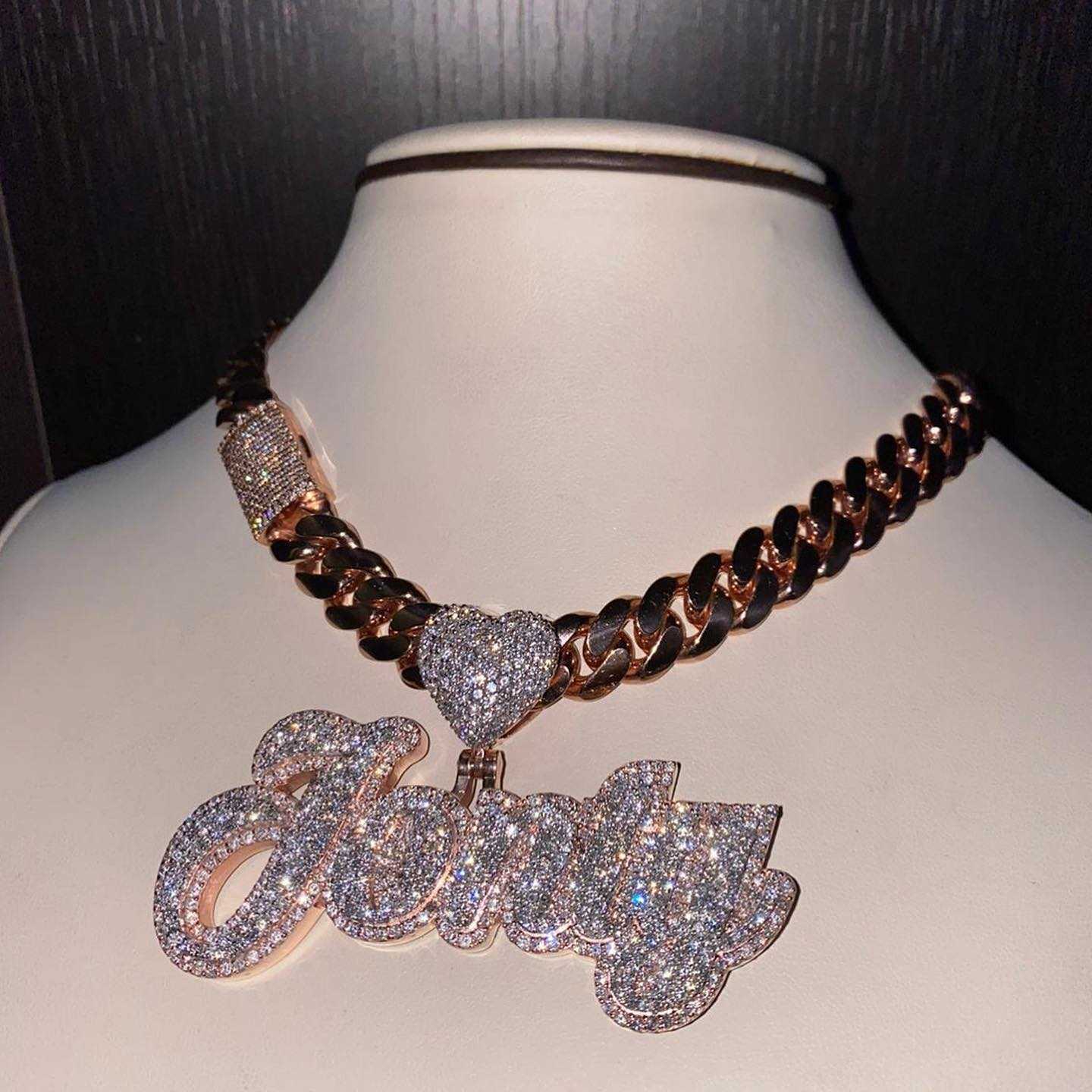 Custom pendant Hip Hop Moissante Luxury Jewelry Women Custom Iced out Name Pendant Necklace 925 Sier Cuban Chain Necklace in Rose Gold