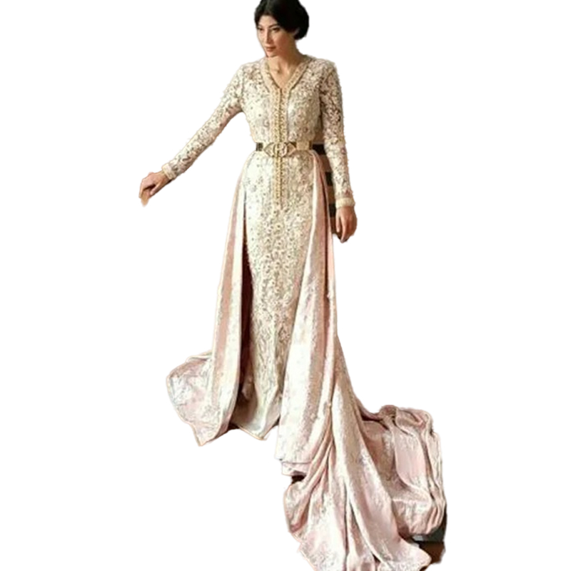 Elegant Moroccan Kaftan Evening Dresses Light Pink Lace Appliques Pearls Beaded Long Sleeves Mermaid Formal Party Gowns Arabic Muslim Celebrity Prom D