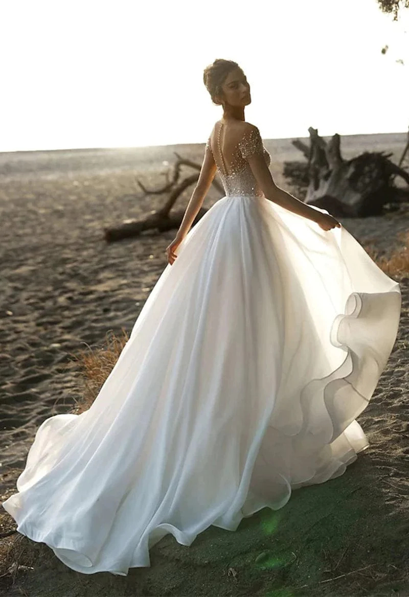Sequins Beaded A Line Wedding Dresses Illusion Short Sleeves 2023 White Chiffon Beach Bridal Gowns Sexy Sheer Back Long Bohemian Robe De Mariee