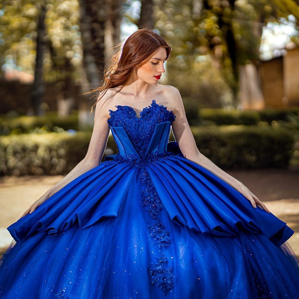 Royal Blue Princess Quinceanera Dresses Sweetheart Neck Bow Back Corset Ball Gown Long Train Sweet 16 Dress Lace Appliques Satin And Organza Special O