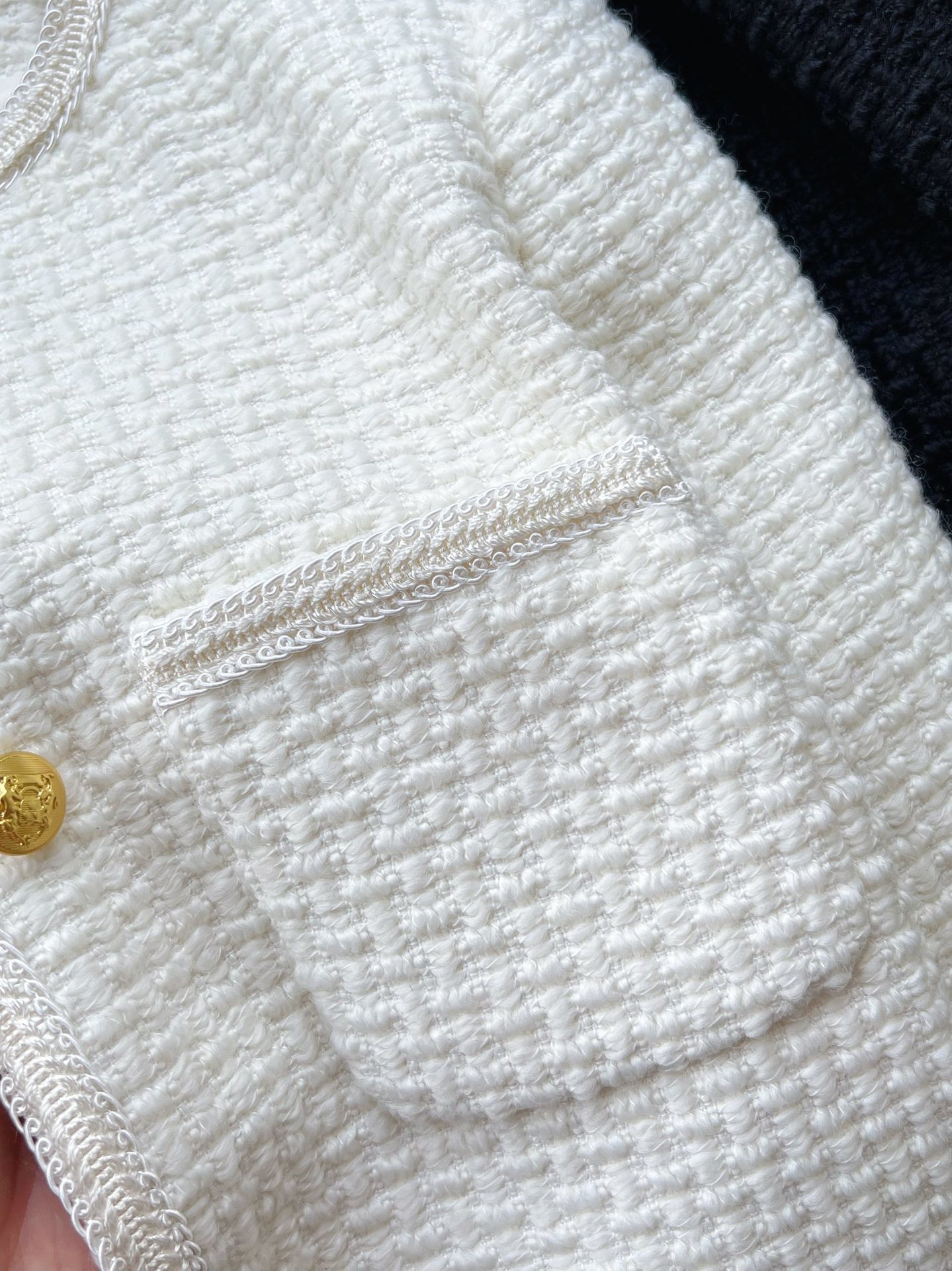 Women s Jackets Mantel Pendek Wol Elegan Wanita Jaket Ramping Berkancing Sebaris Leher o Musim Gugur Dingin Atasan Pakaian Luar Semua Cocok untuk 2309