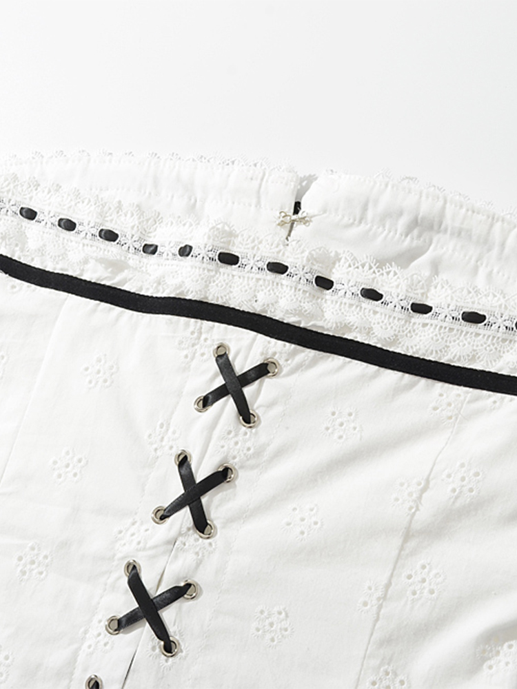 Basic Casual Dresses 2023 gaun Mini tanpa lengan berenda bahu terbuka renda manis populer mode musim panas wanita pendek Super dasi belakang 230904