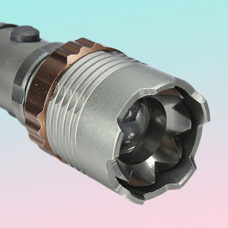 UltraFire 2000 lumens T6 LED Zoomable Zoom Flashlight Torch ACCar Charger