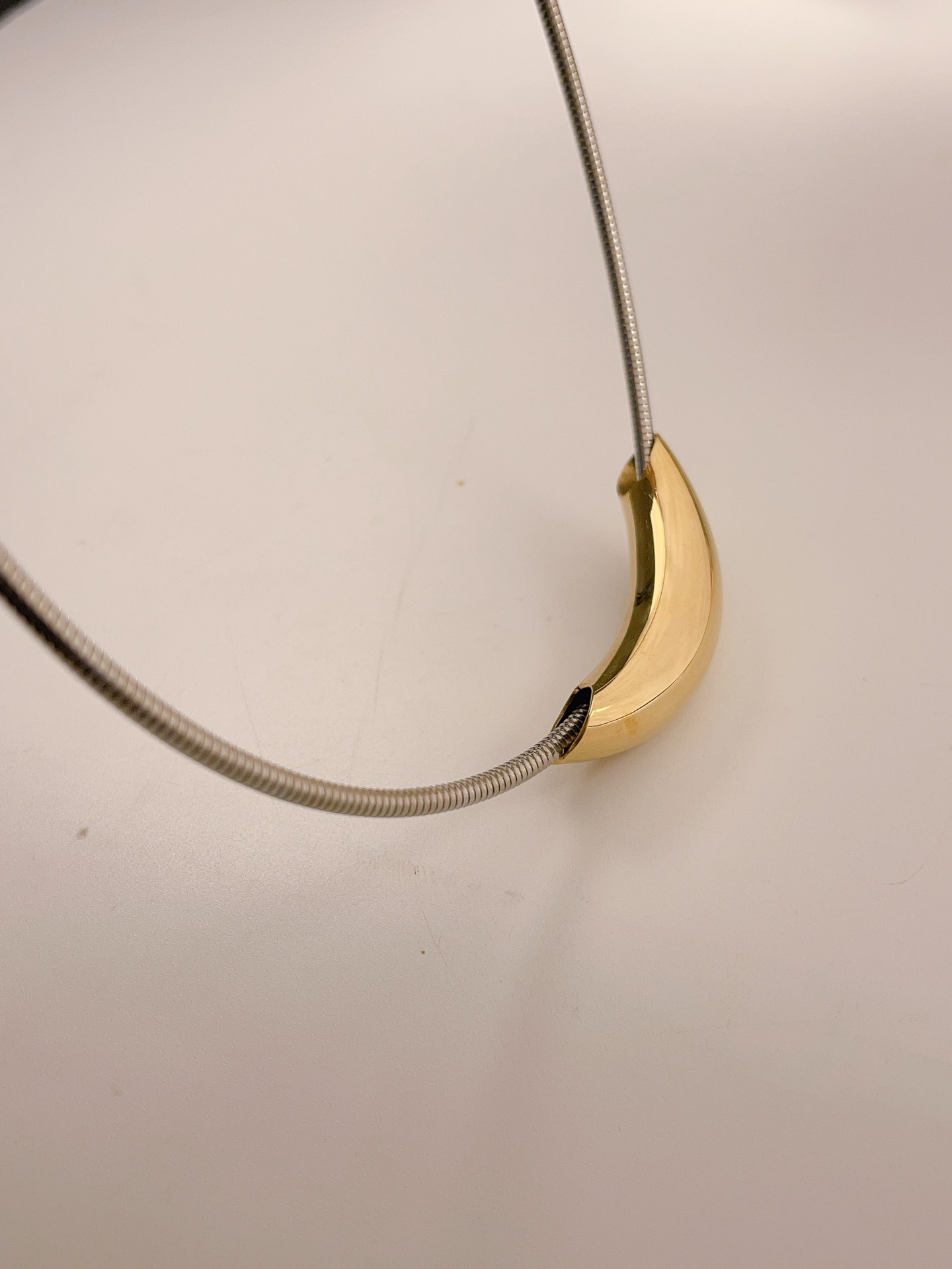 Titanium Stainless Steel Punk Circle Choker Necklace Curved Pipe Pendant Fashion Collar Gold Silver Color Charm Rock Wedding Jewelry Accessories Whole