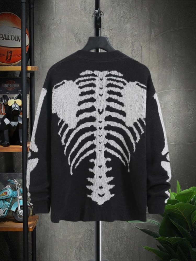 Mens Sweaters Harajuku retro mens skull printed long sleeve cardigan sweater Vneck button down coat 230904