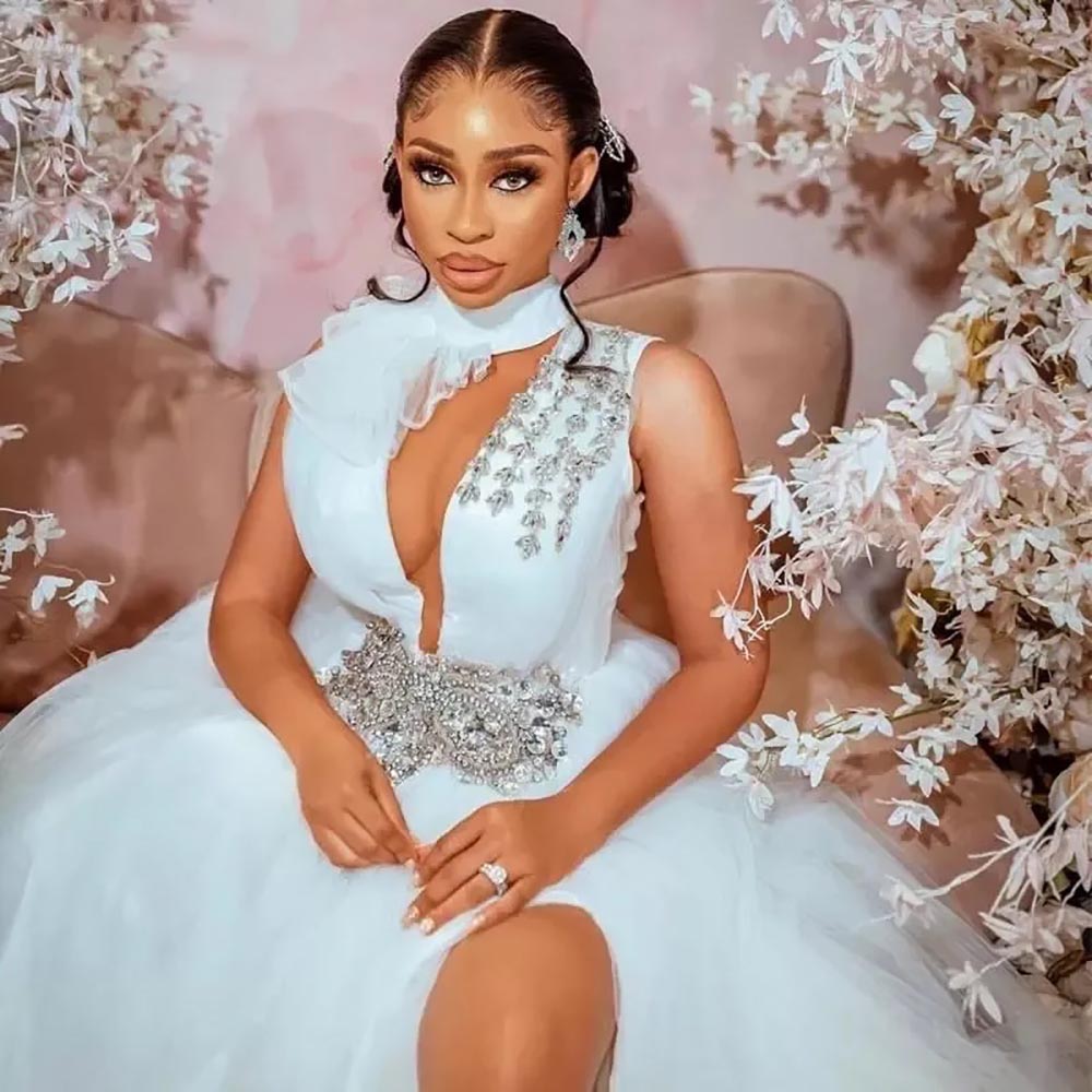 Bridal Gowns Ivory Wedding Dresses Formal A Line Tulle Applique Beaded White Zipper Lace Up Custom New Plus Size High Neck Sleeveless Crystal Thigh-Hi