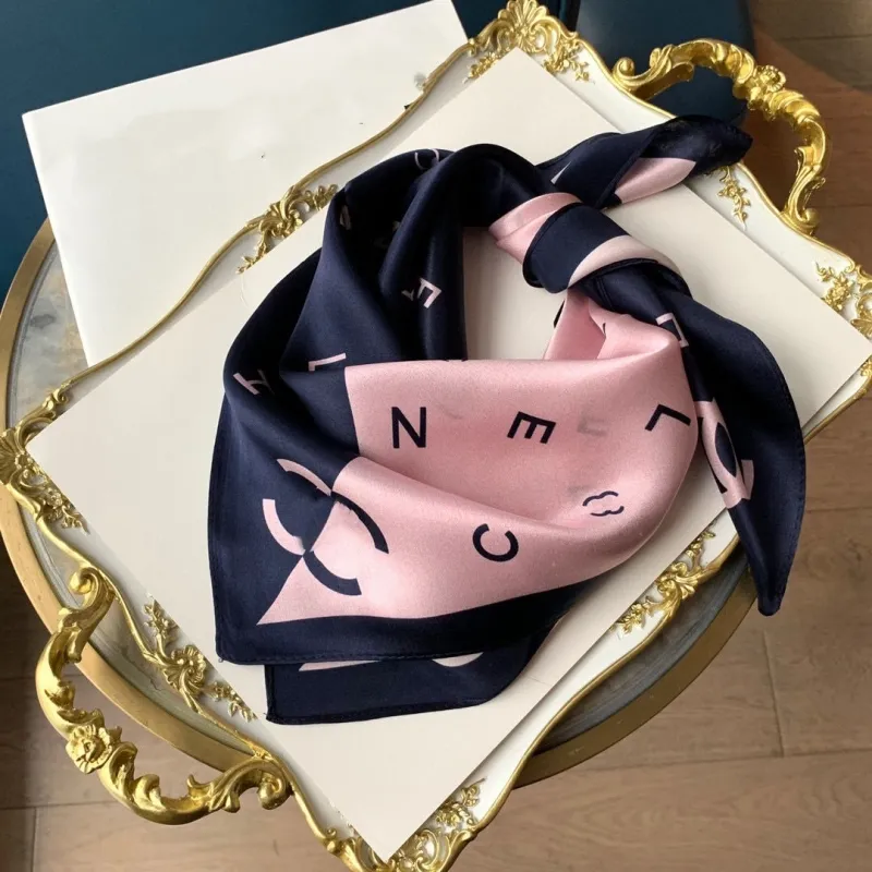 Scarf Designer Women's Silk Scarf Fashion Brand Scarf Scarf Square Silk scarf Twill cashmere scarf Cape pleated Birthday gift Easy to match soft touch size