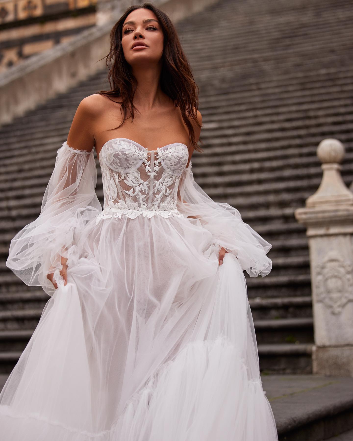 Elegant Boho Wedding Dress With Long Sleeve Lace Appliqued Tulle Beach Bridal Gowns Sweep Train Vestidos de Novia