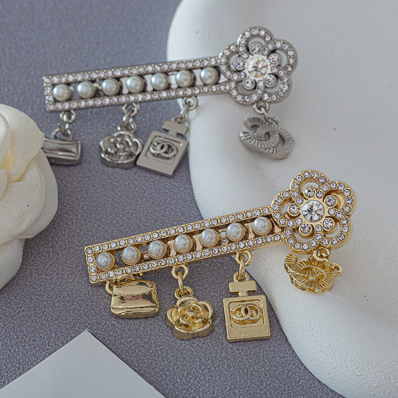 20 Style Brand Brooches Designer Brooch Jewelry Women Tassel Pins Brooch for Wedding Party Gifts