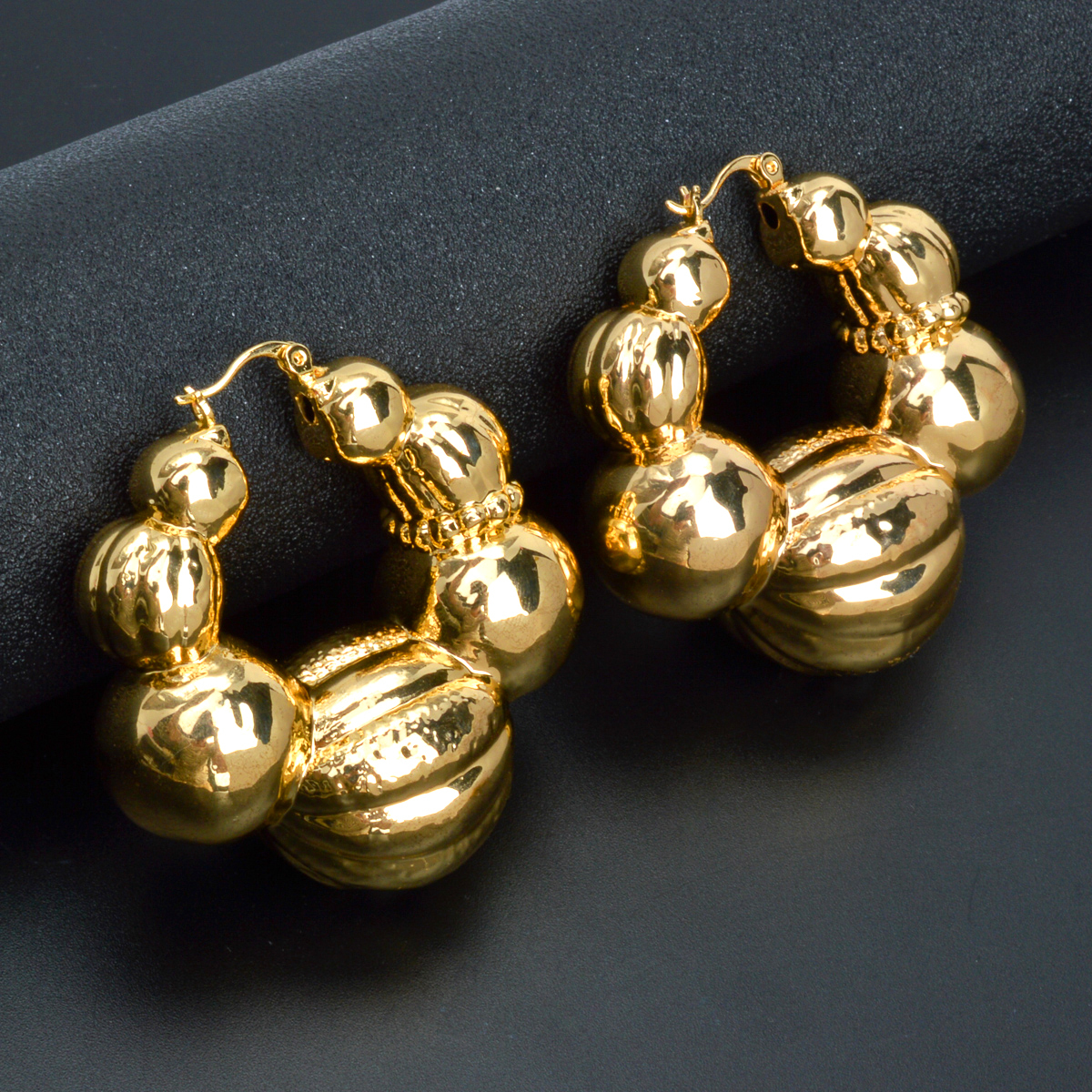 Stud Anting-anting Hoop warna emas 18K Afrika Nigeria anting-anting Drop tembaga Italia untuk wanita Aksesori perhiasan gadis pesta mode besar 230904