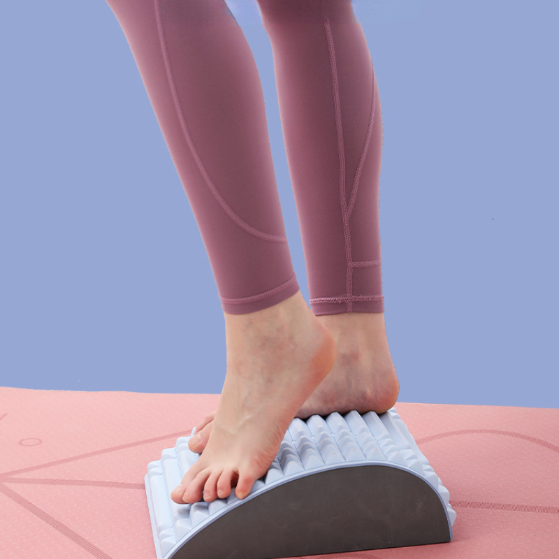 Back Massager Stretcher Lower Pain Relief Device Cracker Lumbar Support Spine Board for Herniated Disc Sciatica 230904