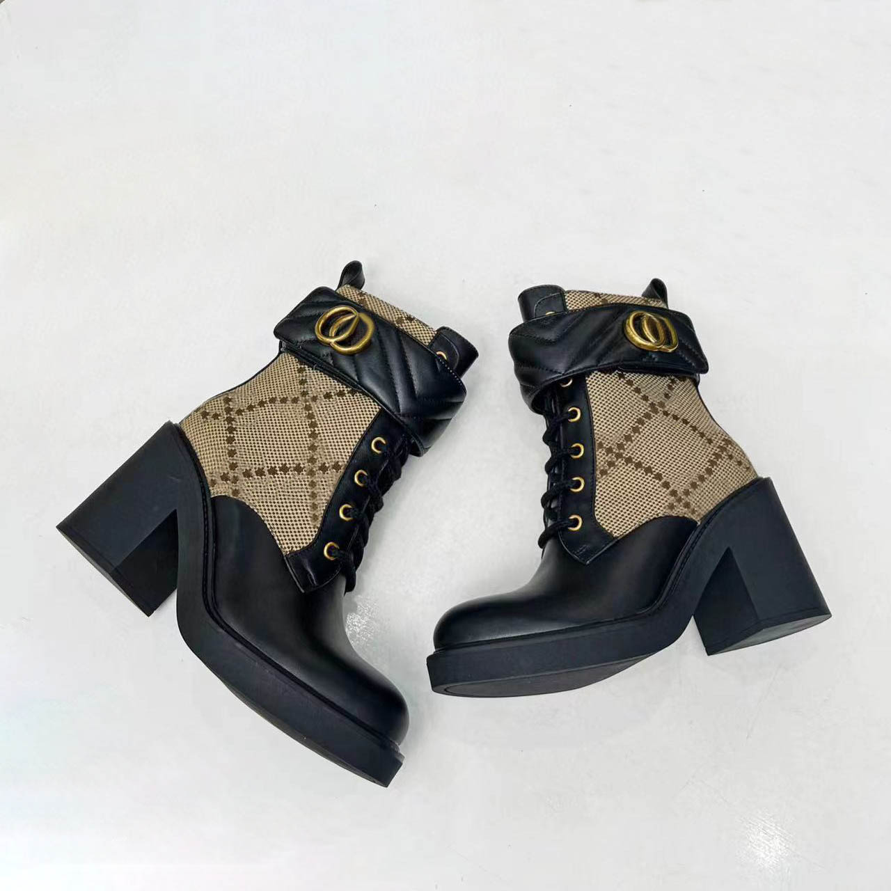 Designer Martin Desert Boots High Heel Ankle Boots Women Leather Boots Vintage Print Jacquard Textile Classic Platform Flat Boots Fashion Outsole Shoes Boots35-42