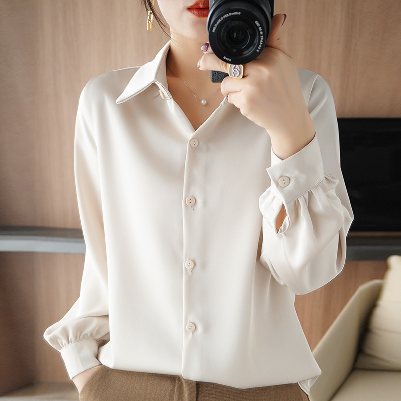 Women's Polos Ladies Silk Cardigan Lapel Solid Satin Shirts Spring Autumn LongSleeve Coat Loose Wild Women Jacket Summer POLO Tops 230905