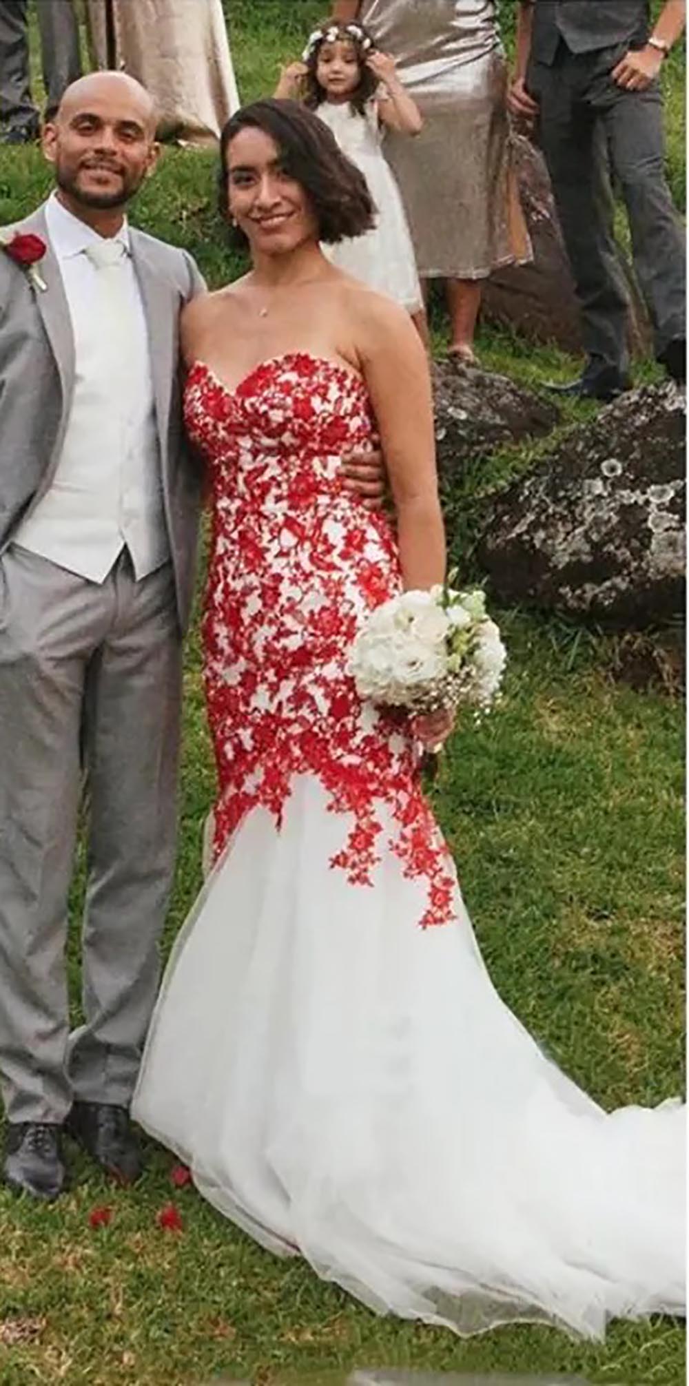 Bridal Gowns Ivory Wedding Dresses Mermaid Trumpet New Custom Plus Size Sweep Train Red Applique Sweetheart Sleeveless Lace White Lace Up Zipper Tulle