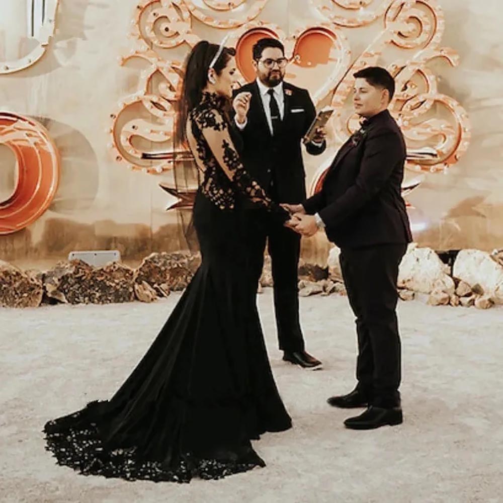 Bridal Gowns Black Wedding Dresses Mermaid Trumpet New Custom Plus Size Backless Sweep Train Applique Zipper Satin High Neck Long Sleeve Button