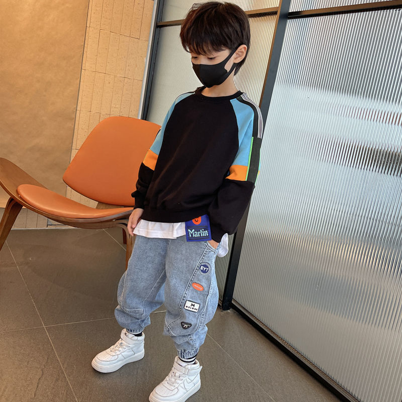 Jeans Boys' jeans spring and autumn children's trousers loose thin section medium big boy's pants Korean version of casual 230905