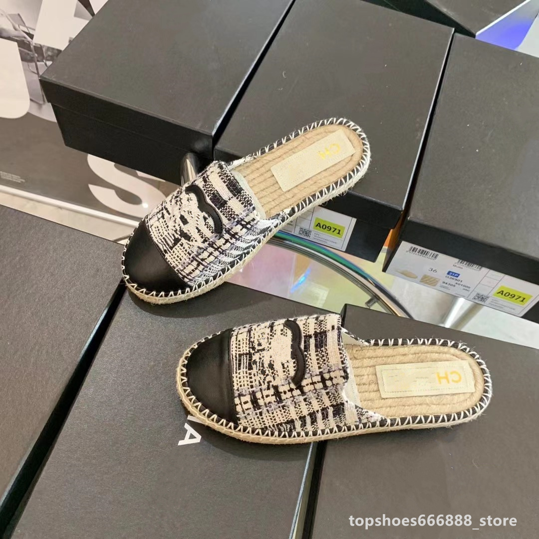2025 Luxury designer Slippers Fashion Denim Sapatos Espadrilles Straw Fisherman Flat Heels Shoes chan Lazy Zapatos sandals Mujer Casual loafers slippers torys