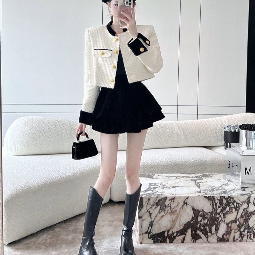 Women's Wool Blends Chic tweed short coat women vintage fashion single breasted cardigan long sleeve top fall high street casual jacket women 230