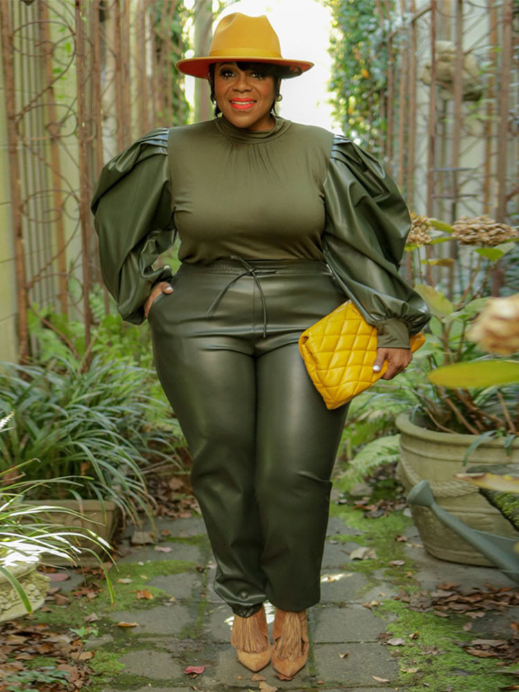 Women's Plus Size Tracksuits Woman Two Piece Suit Women Knitted Long Sleeve Top and Pant Streetwear Pu Leather Outfits Wholesale Bulk Drop 230905