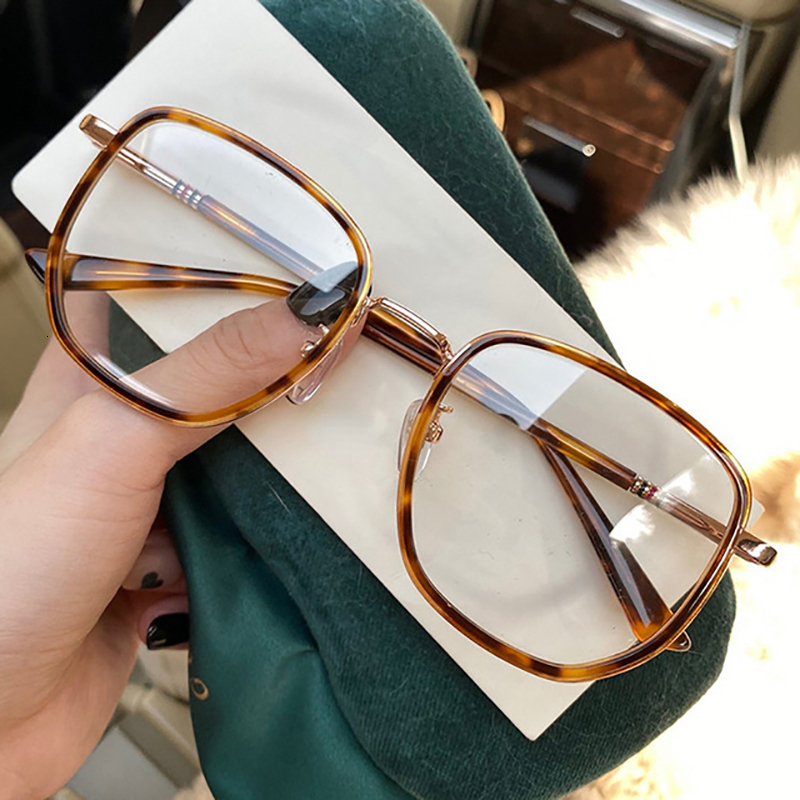 Sunglasses Frames Ultralight Blue Blocking Glasses Girl Retro Green Frame Plain Glasses Blue Light Bezel Transparent Eyewear Glasses for Women 230907