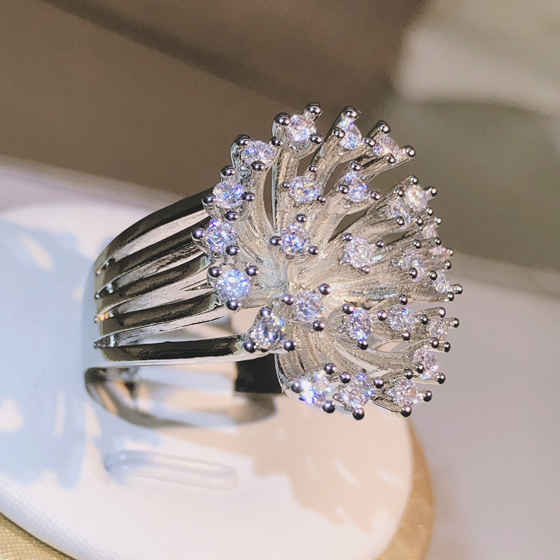Wedding Rings 925 sterling silver glittering zircon dandelion ring ladies three claw zircon ring party birthday fashion jewelry gift 230907