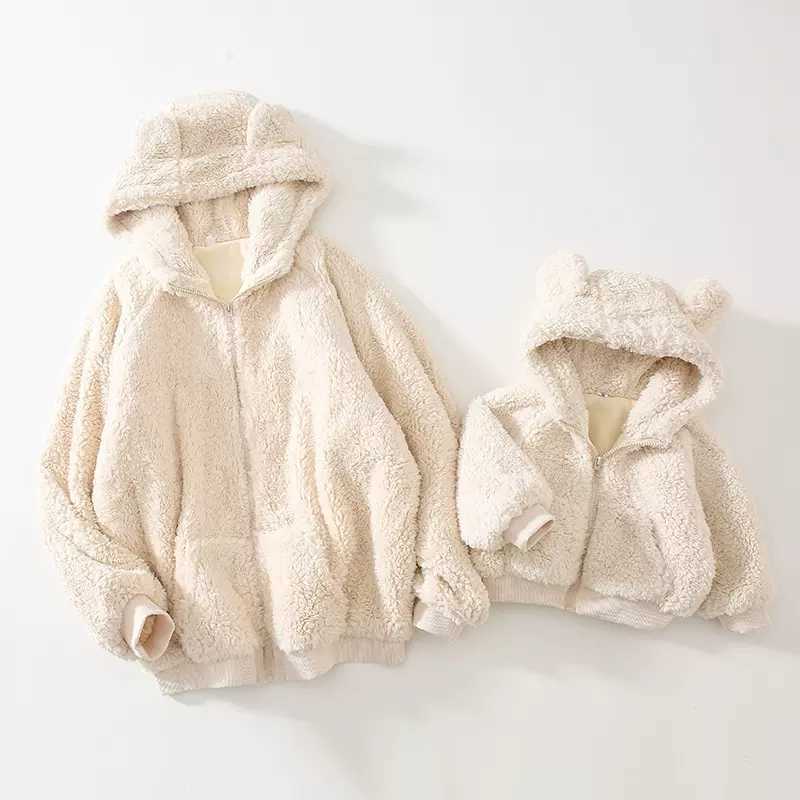 Down Coat Family Look Mom And Daughter Son Matching Clothes Winter Women's Fleece Jackets Kids Bear Jacket Baby Girls Boys Warm Coat R230905