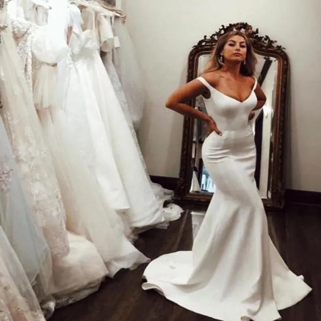 Wedding Dresses White Bridal Gowns Mermaid Formal Ivory Trumpet Sleeveless Zipper Lace Up New Custom Plus Size V-Neck Off-Shoulder Satin