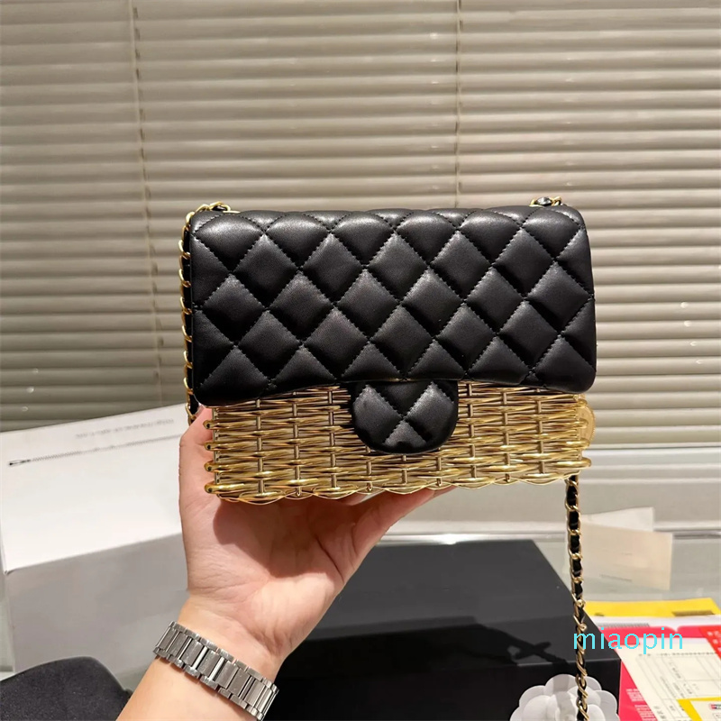 2023 New designer womens handbags fashion leather metal shoulder bags luxury crossbody bags flap chains purse versatile evening bag 20cm