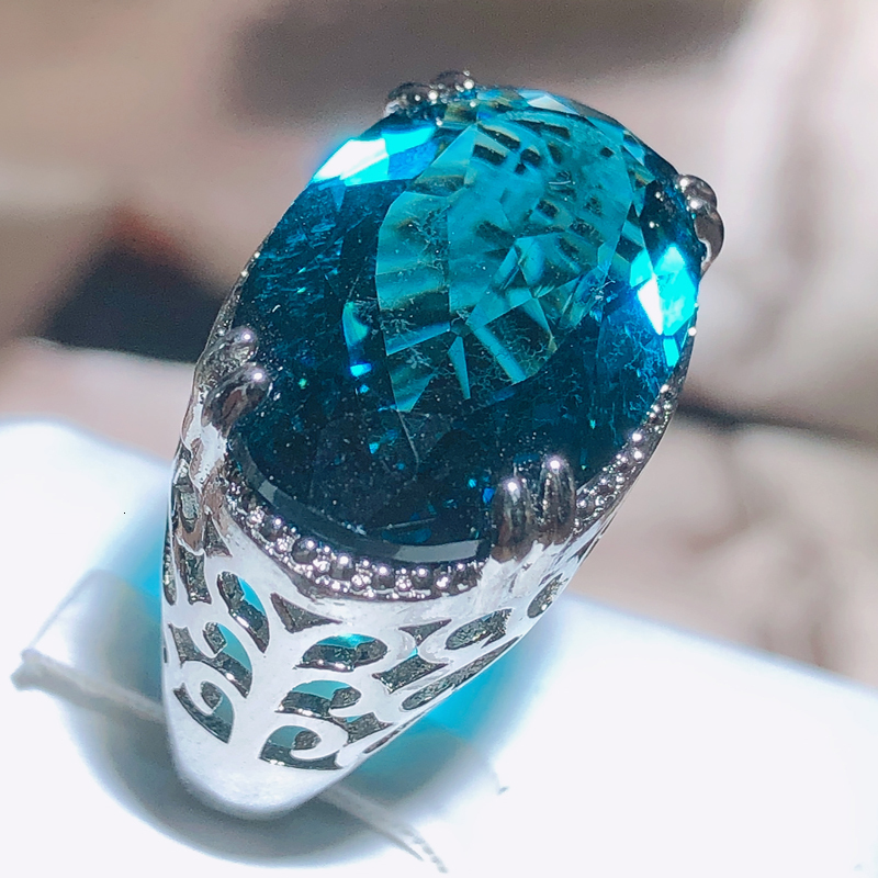 Wedding Rings Exaggerated Large Zircon Ring Women 925 Stamp Party Birthday Gift Oversized Blue Main Stone Ring 230907
