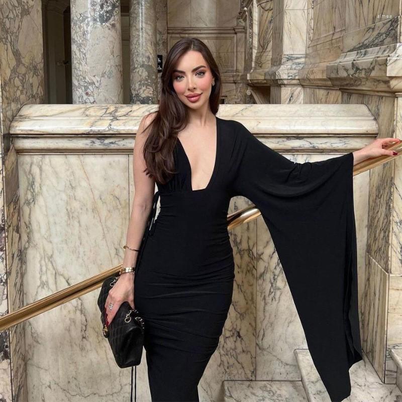Casual Dresses Woman's Sexy Backless Thin Knit Woolen Chic Halter Lace Up Flare Sleeve Maxi Vestidos Beach Holiday Party Robe Outfits B1