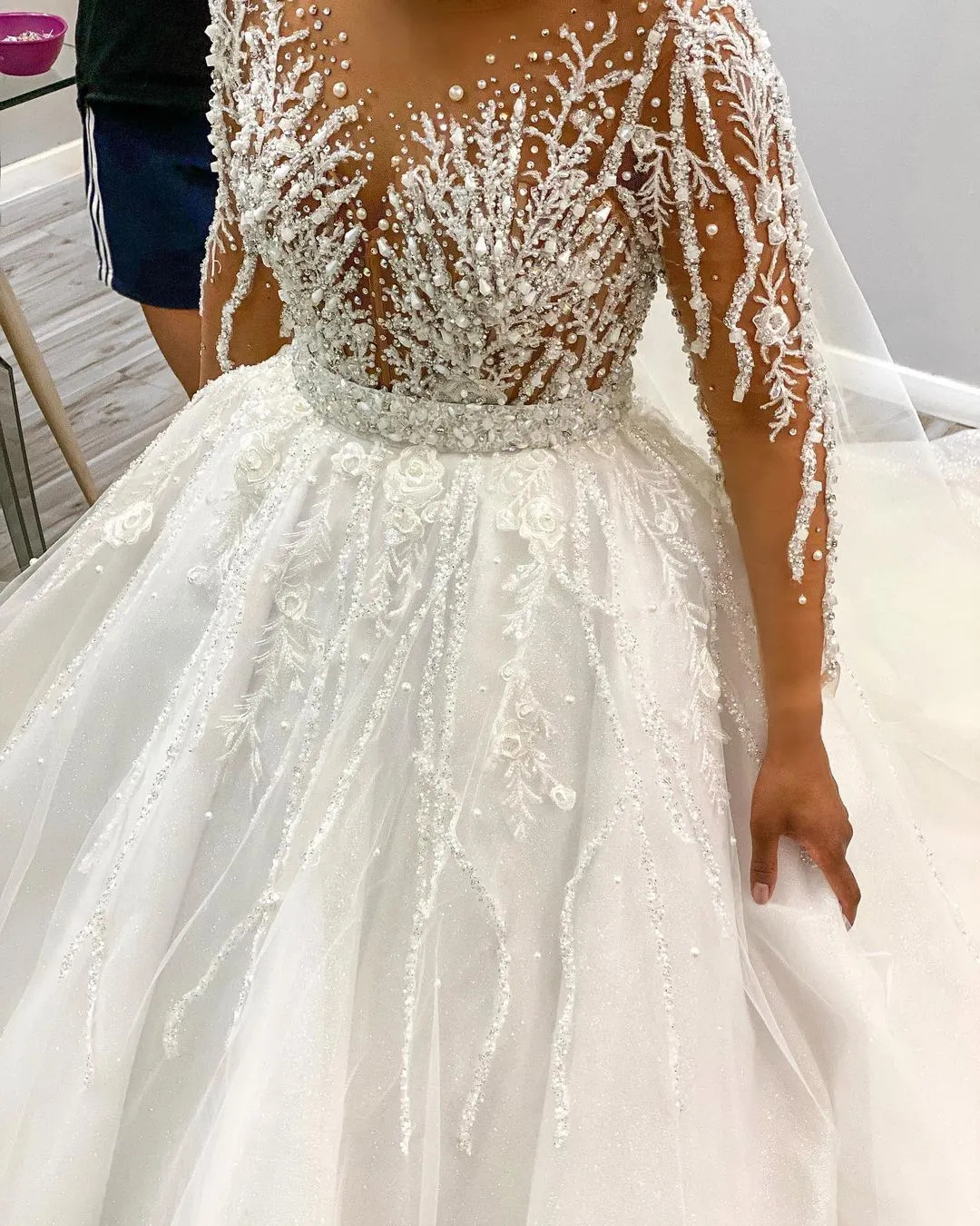 2024 Mermaid Morden African Wedding Dress Detachable Train Illusion Neck Long Sleeves Heavy Handwork Beads Sequins Bride Gowns Vestidos De Novia