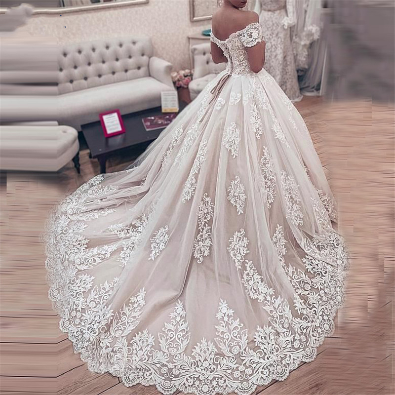 2023 Princess Ball Gown Wedding Dresses Lace Appliques Off The Shoulder Lace-up Gorgeous Arabic Bridal Gowns Short Sleeves Vestidos De Novia