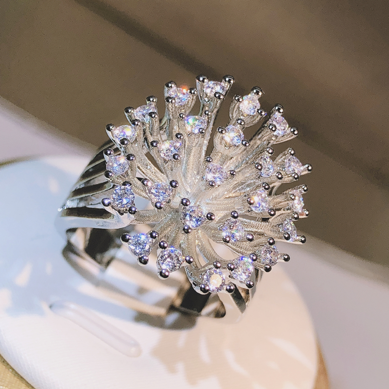Wedding Rings 925 sterling silver glittering zircon dandelion ring ladies three claw zircon ring party birthday fashion jewelry gift 230907