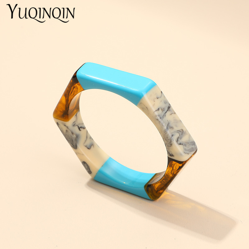 Bangle Trendy Acrylic Fashion Cuff Bracelets Bangles for Women Mix Colors Hexagon Geometric Resin Simple Bracelet Charm Gifts Jewelry 230907