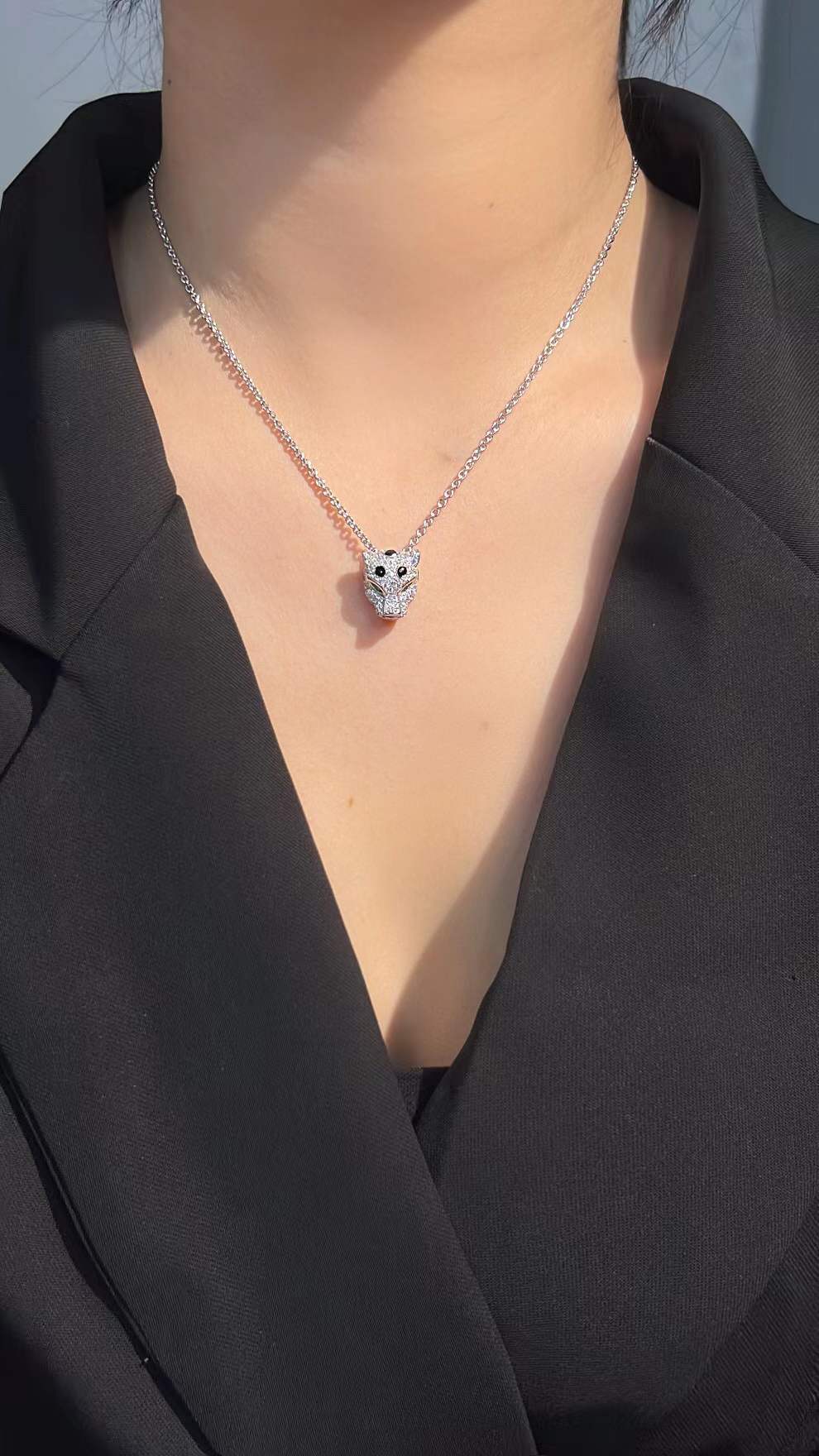 Unique Green Eye Leopard Head Necklace Animal Choker Punk Women Men Zircon Panther Pendant Black Enamel Panthere Jewelry Luxury