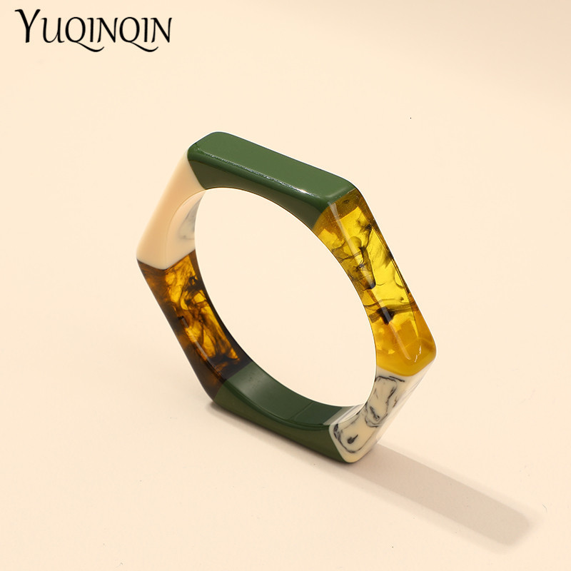 Bangle Trendy Acrylic Fashion Cuff Bracelets Bangles for Women Mix Colors Hexagon Geometric Resin Simple Bracelet Charm Gifts Jewelry 230907