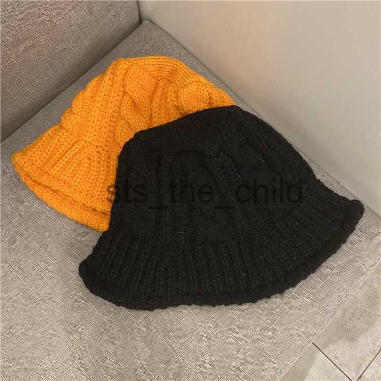 Beanie/Skull Caps Korean Handmade Woolen Basin Hat for Children's Warmth In Autumn And Winter Versatile White Knitted Fisherman Hat x0907