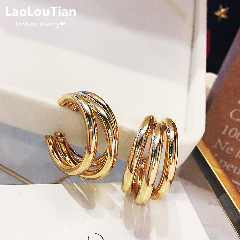 Stud Fashion Korean Metal Elegant Hoop Earring Woman Vintage Geometric Statement Earrings Jewelry Brincos Gift 230907