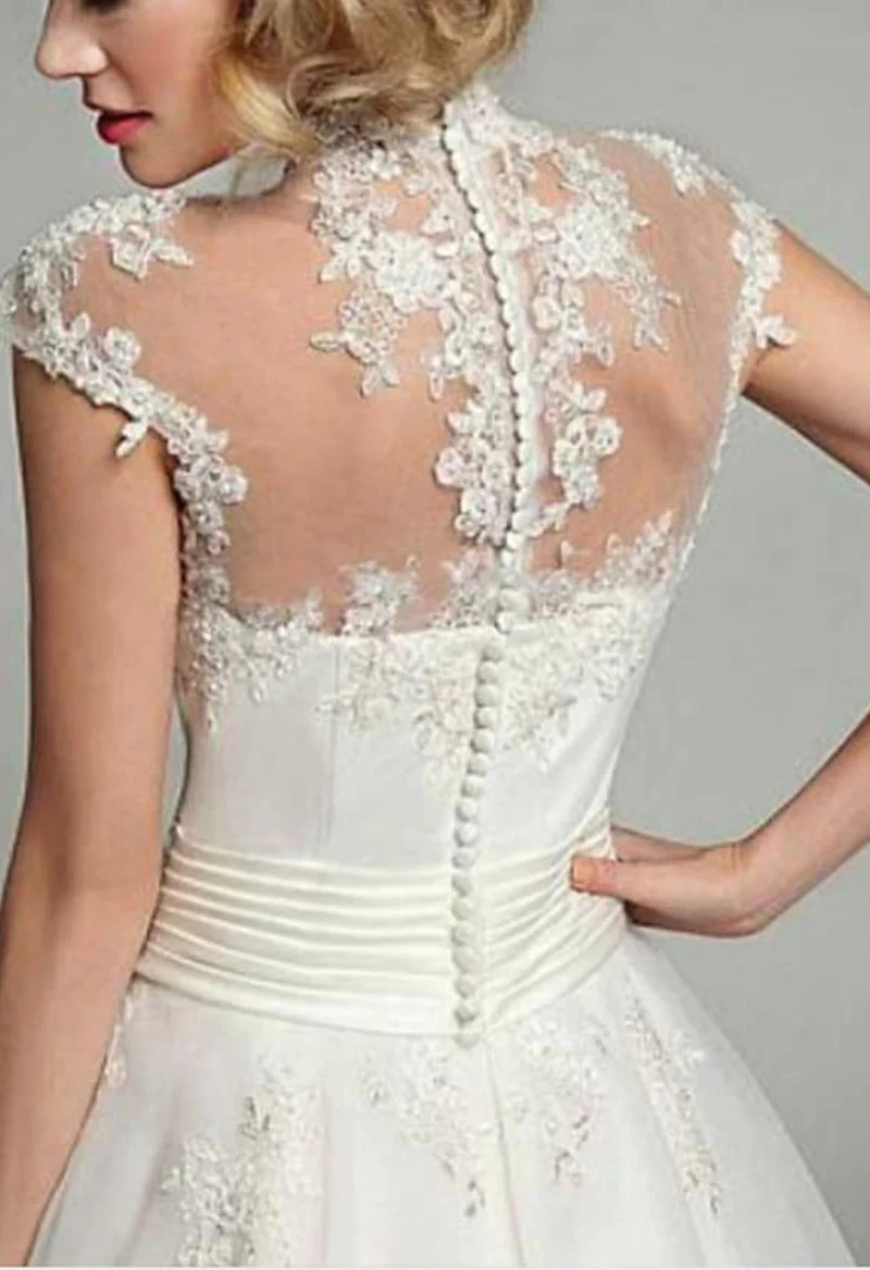 Short Sleeves A Line Vintage Wedding Dress Lace Appliques Ankle Length Bridal Gowns Crew Neck Classic Ivory Organza Bride Dresses Custom Made