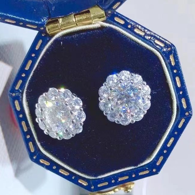 Dia Passed Test 0.5CT 1CT 2CT VVS Moissanite Sier Gold Plated Bg Studs Earrings Nice Gift for Men Women