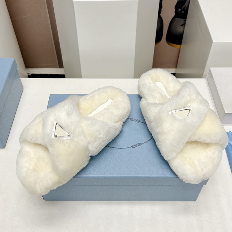 Women slippers Designer Fluffy sandals Winter fuzzy house Shearling fur Slides Plush slipper Wool Sliders shoes luxury womens flat mules Warm criss-cross Sandal
