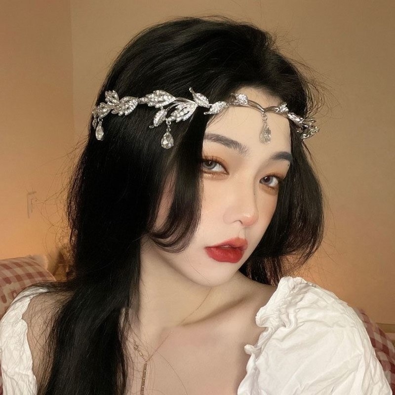Wedding Hair Jewelry Fashionable Elf Crown The Eyebrows The Heart The Ethnic Style The Forehead The Oriental Gentle and Elegant Hair Band 230907